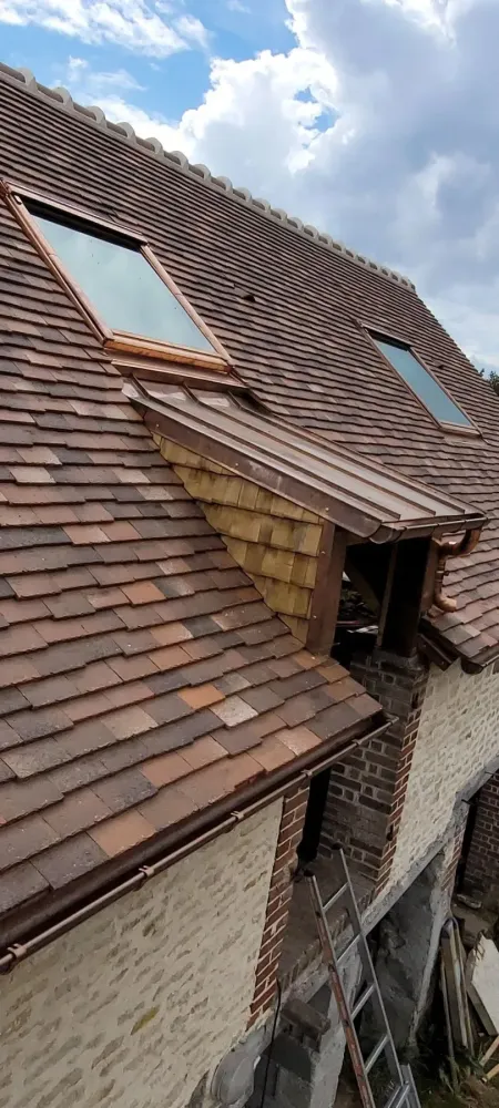 Couverture tuile près de Bernay